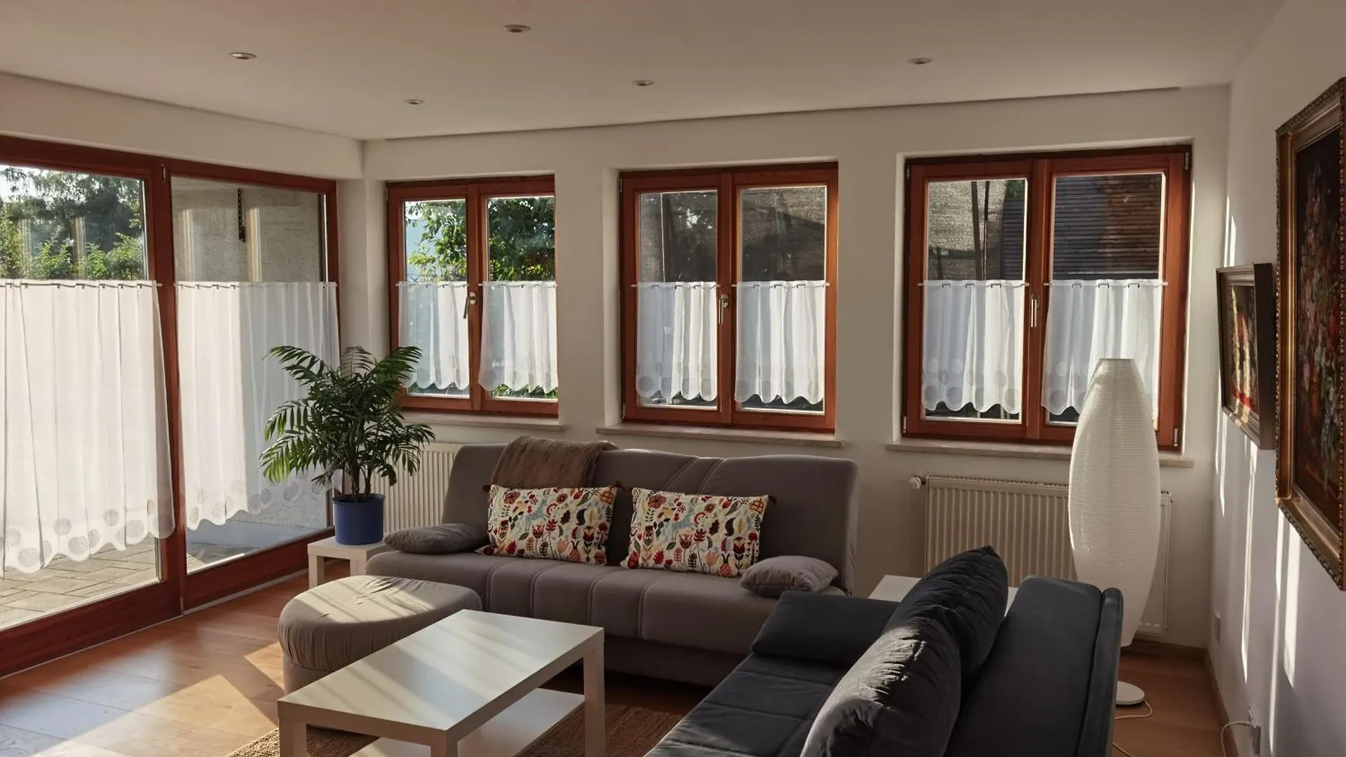 Ferienwohnung Im Himmelreich, 83 Qm, Ruhig Gelegen, Optimal Fuer Familien, Kueche, Waschmaschine Und Trockner Deggendorf